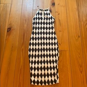 Whit and navy blue dress